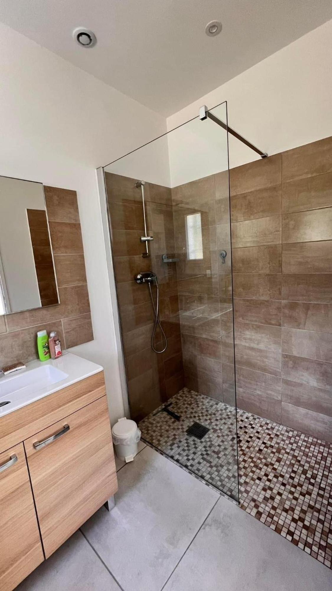 Mini Villa Pascal Paoli Avec Piscine - Proche Mer Prunelli-di-Fiumorbo Esterno foto